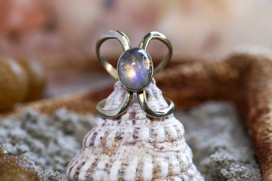 Brass Ring - Bohemian Soul – Wild Wire - Moonstone – O / 7.5