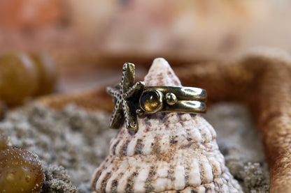 Brass Ring - Ocean Lover - Chunky - Starfish & Smoky Quartz – P+ / 8
