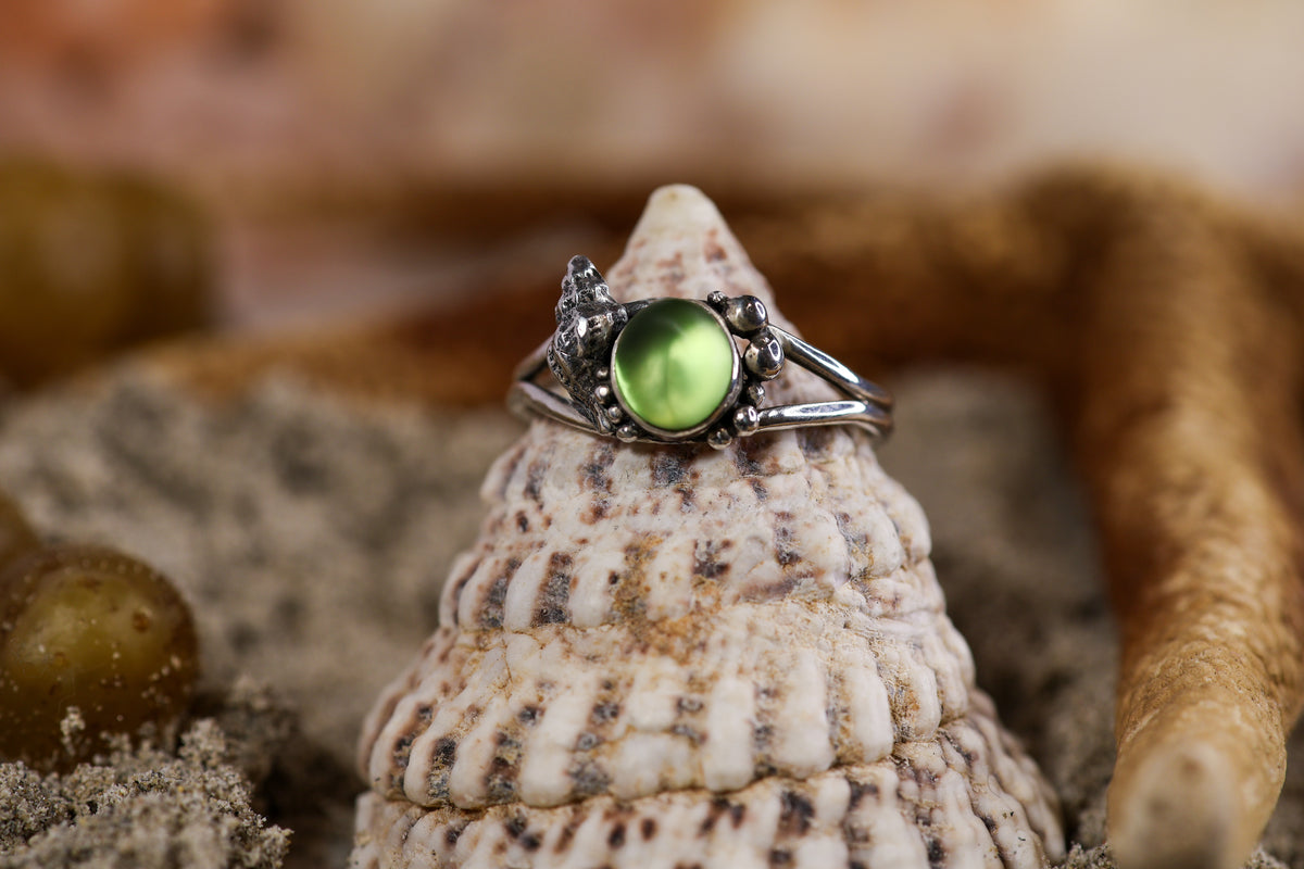Sterling Silver 925 Ring - Mermaid Collection - Sea Glass - Green - O / 7.5
