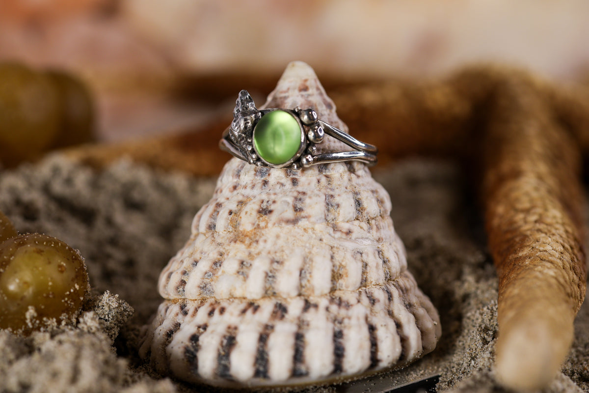 Sterling Silver 925 Ring - Mermaid Collection - Sea Glass - Green - O / 7.5