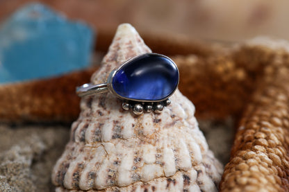 Sterling Silver 925 Ring - Timeless Treasures - Sea Glass- Purple - Q+ / 8.75