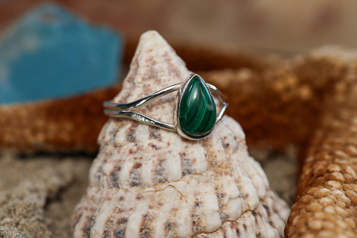 Sterling Silver 925 Ring - Timeless Treasures - Malachite - Q+ / 8.75