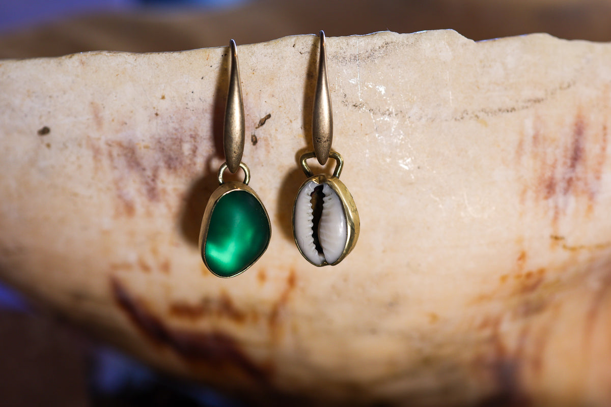 Earring - Brass - Odd - Cowrie Shell & Teal Sea Glass