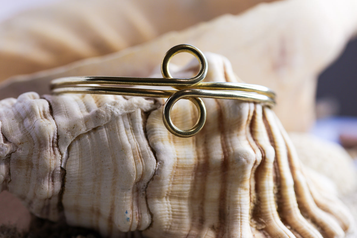 Open Bangle Bracelet - Wire Bracelet