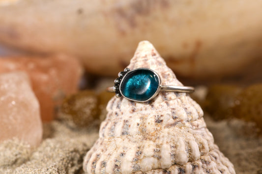 Sterling Silver 925 Ring - Simple Magic - Sea Glass - Deep Blue - S / 9.5