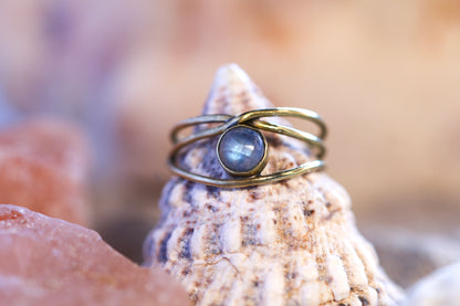 Brass Ring – Wild Wire - Moonstone – P / 8