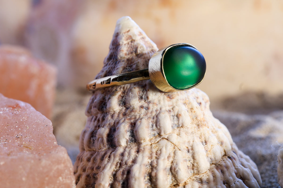 Brass Ring – Earthly Treasures - Sea Glass - Green - P / 8