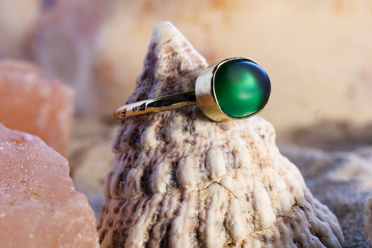 Brass Ring – Earthly Treasures - Sea Glass - Green - P / 8