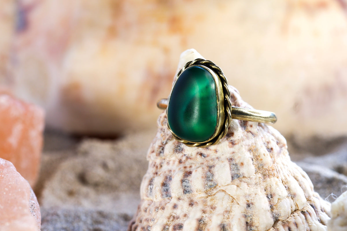 Brass Ring – Earthly Treasures - Sea Glass - Green - P+ / 8.25