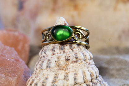 Brass Ring – Bohemian Soul - Wild Wire - Sea Glass - Green - R + / 9.25