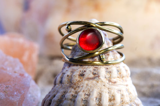 Brass Ring – Bohemian Soul - Sea Glass - Wild Wire - Red - R+ / 9.25