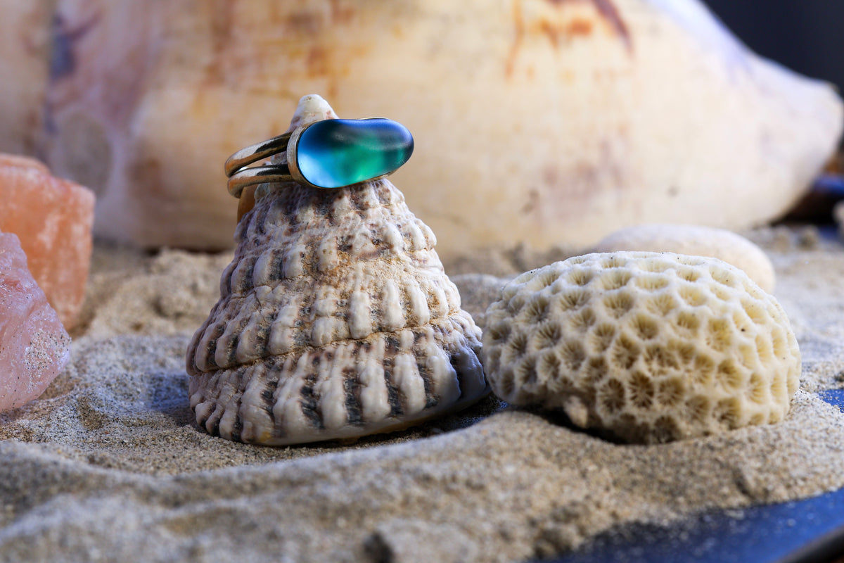 Brass Ring – Earthly Treasures - Sea Glass - Blue - N / 7