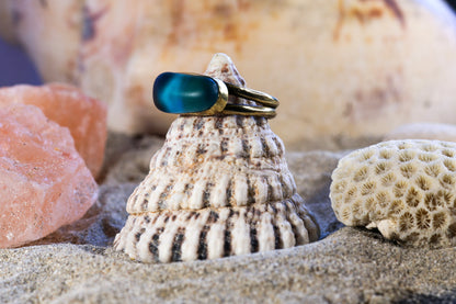 Brass Ring – Earthly Treasures - Sea Glass - Blue - N / 7