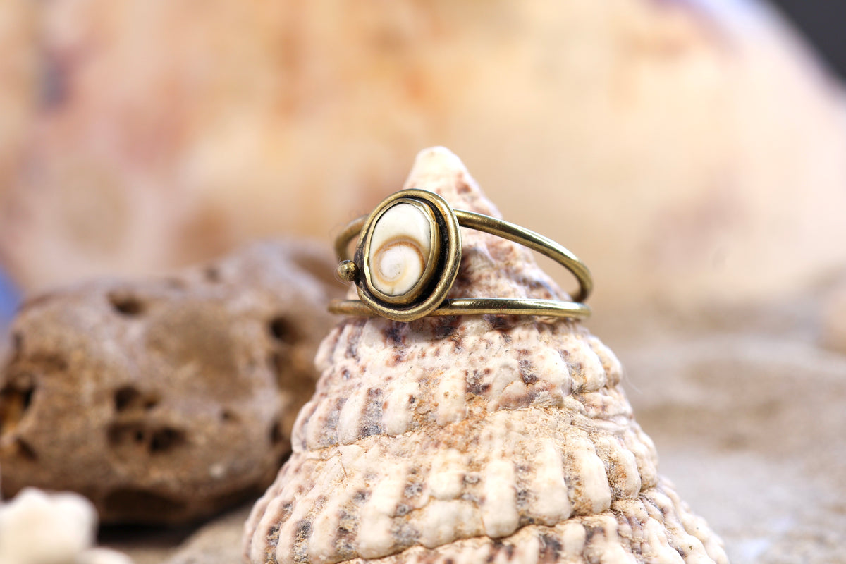 Brass Ring – Bohemian Soul -Shiva Shell - Double Band - O+ / 7.75