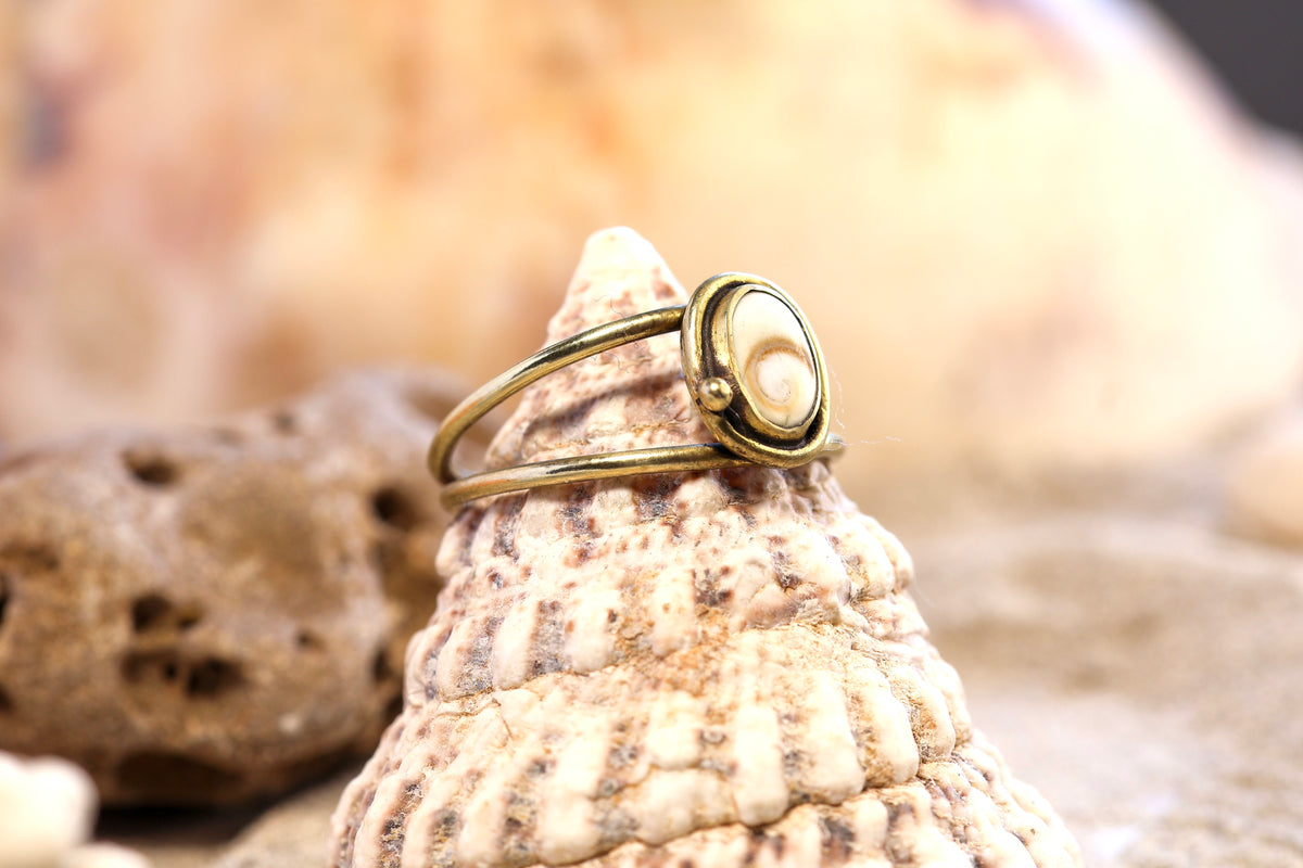Brass Ring – Bohemian Soul -Shiva Shell - Double Band - O+ / 7.75