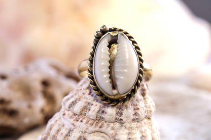 Brass Ring – Bohemian Soul - Cowrie Shell - Bubble - O+ / 7.5
