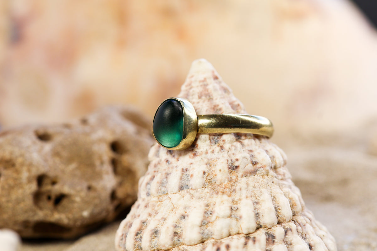 Brass Ring – Simple Magic - Sea glass- Green - R / 9