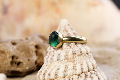 Brass Ring – Simple Magic - Sea glass- Green - R / 9