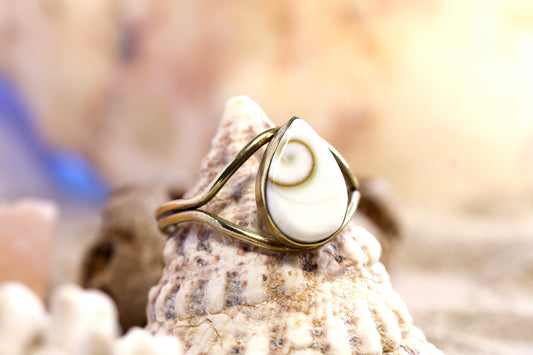 Brass Ring – Bohemian Soul - Shiva Shell - Double Band - U / 10.5