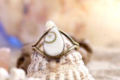 Brass Ring – Bohemian Soul - Shiva Shell - Double Band - U / 10.5