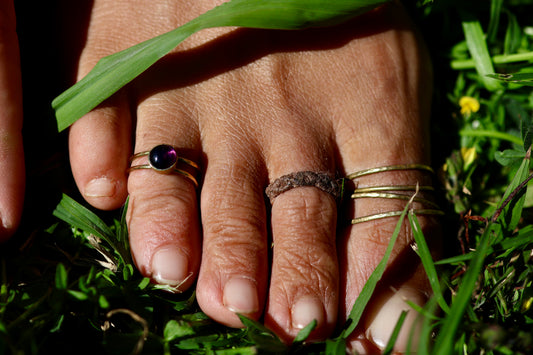 Classic Toe / Knuckle Ring - Amethyst